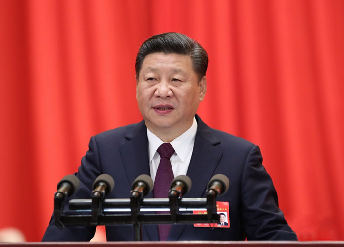 習(xí)主席做十九大報告 習(xí)主席做十九大報告